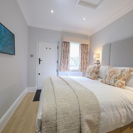 Mulberry House Pension Ongar Buitenkant foto