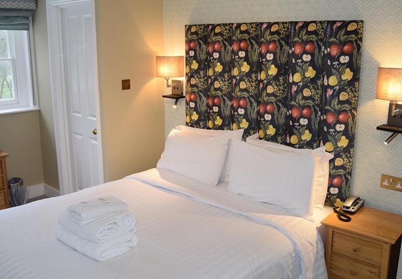 Mulberry House Pension Ongar Buitenkant foto