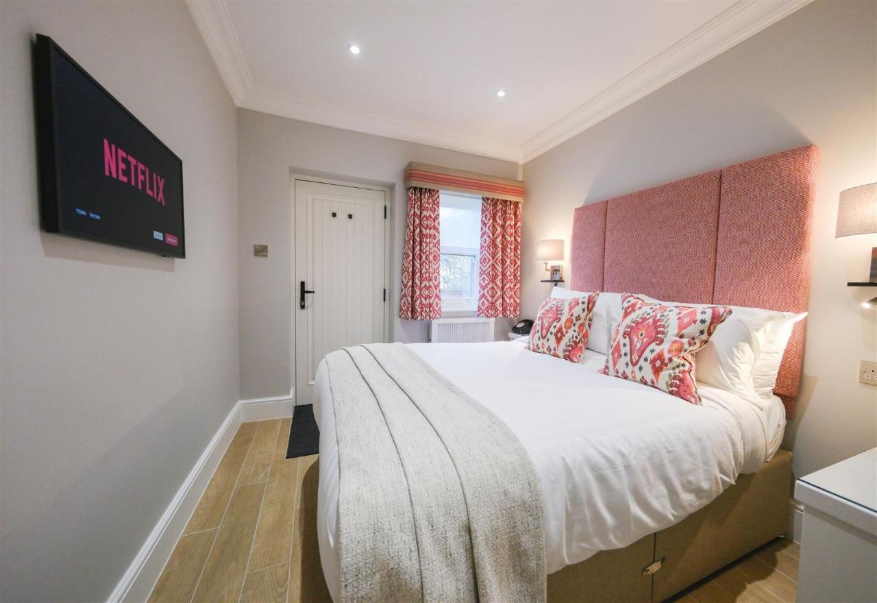 Mulberry House Pension Ongar Buitenkant foto