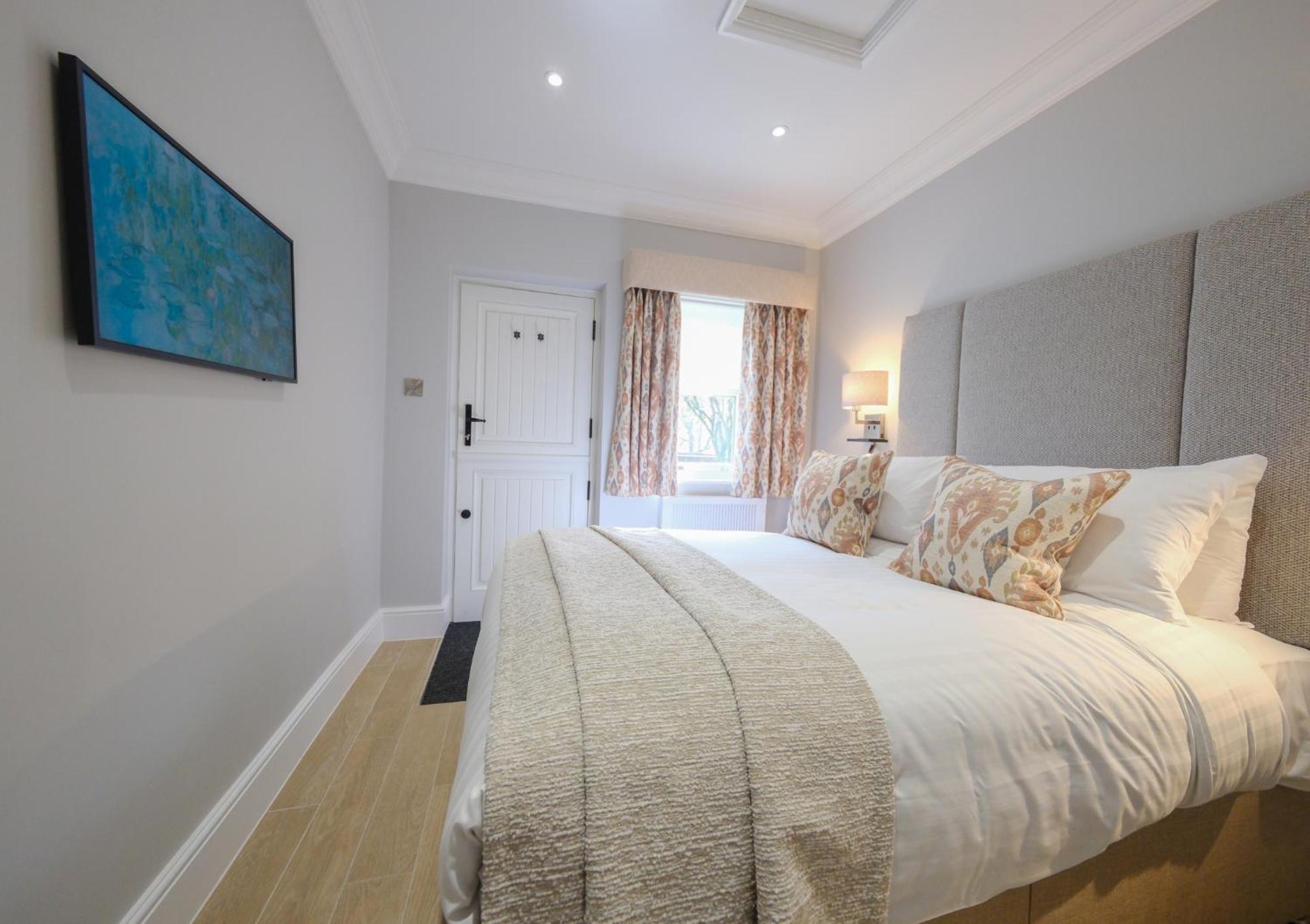 Mulberry House Pension Ongar Buitenkant foto